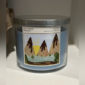 BBW Hot Fudge Drizzle